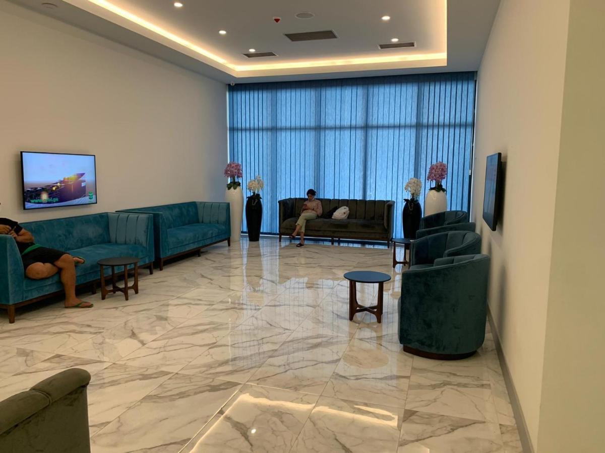 Orbi City Elit Class Suit Батуми Екстериор снимка